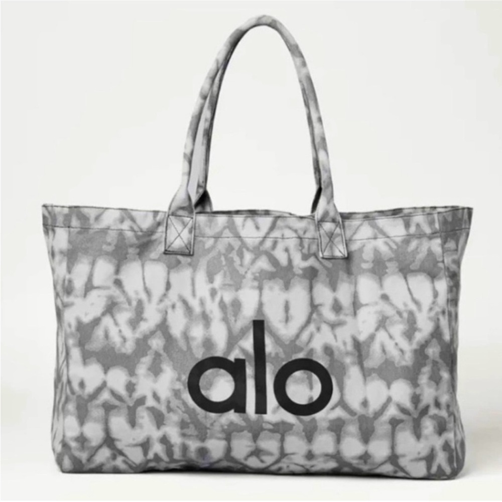 ALO Yoga Iconic Tie-Dye Gray Tote NWT